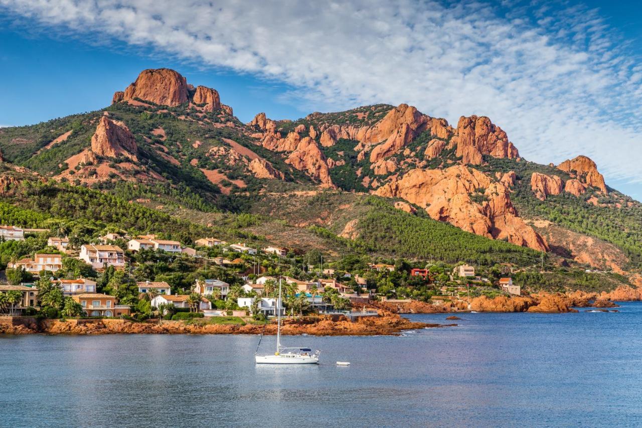 Agay Cap Esterel Village Allee Fleurs - F2 Clim Vue Golf Et Mer - Grande Terrasse Plein Sud Saint-Raphaël Esterno foto