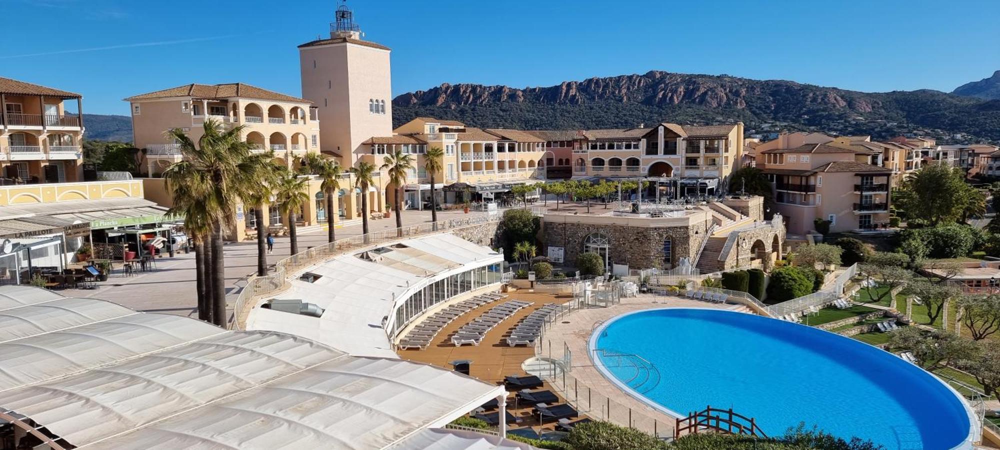 Agay Cap Esterel Village Allee Fleurs - F2 Clim Vue Golf Et Mer - Grande Terrasse Plein Sud Saint-Raphaël Esterno foto